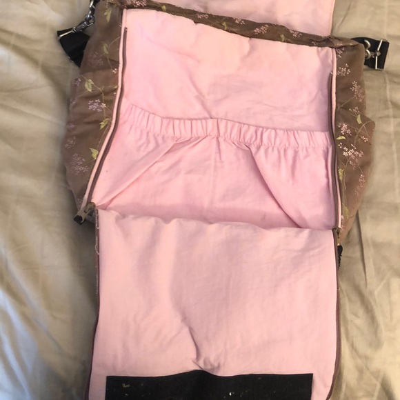 Petuna pickle bottom diaper bag - Picture 5 of 6